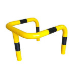 Etrier de protection d'angle noir jaune ø60mm à sceller