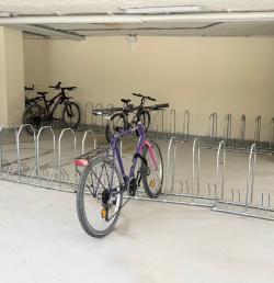 Râtelier à vélos antivol VELO5H VISO 5 places Acier zingué avec fixations