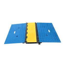 Passe-câble caoutchouc CP1031 3 canaux 58x52 mm – 15 tonnes