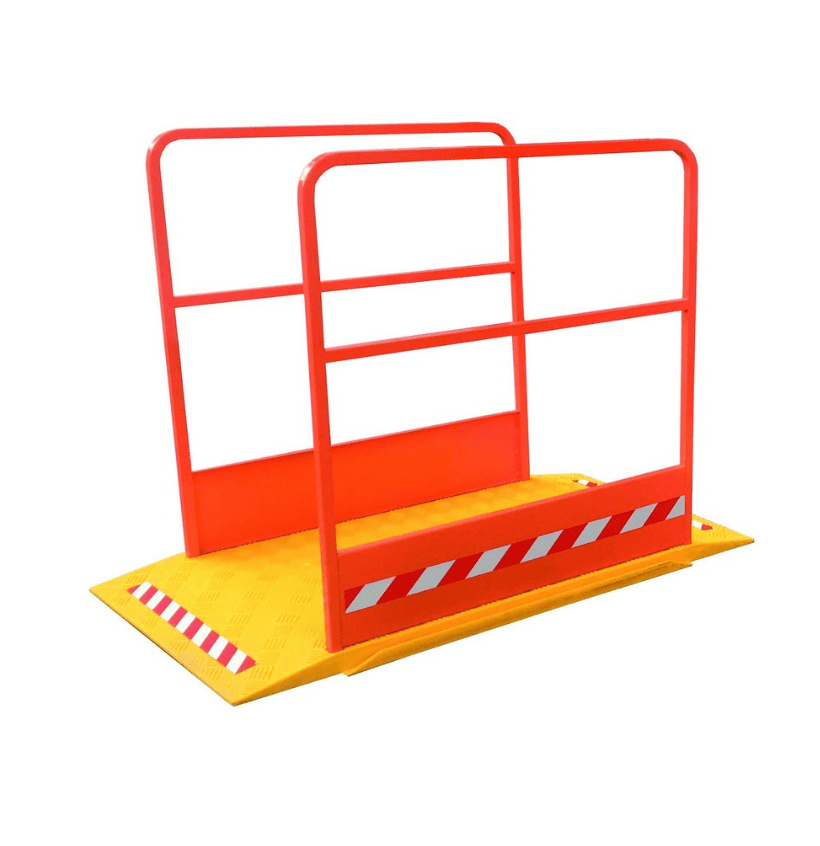 Construction Site Trench Footbridge with Guardrail – 1000 kg | Span 740 to 2940 mm | PASS 800 to 3200