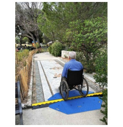 Passe-câbles PMR CP1031 avec rampes accessibilité – 40 T | 3 canaux Ø58×52 mm | -20°C à +60°C