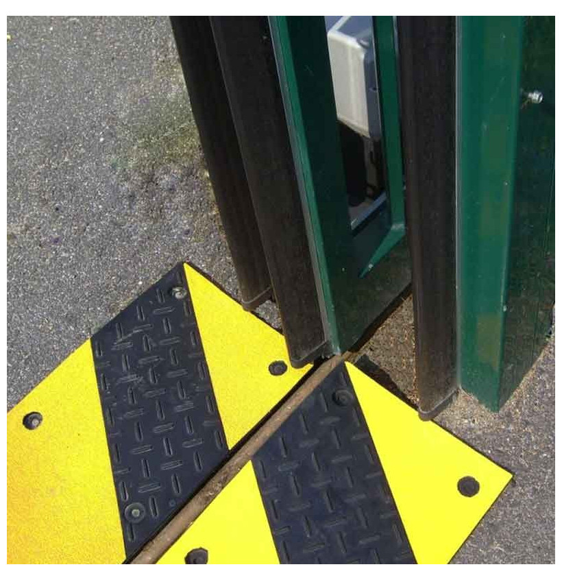 Rampe de seuil de portail caoutchouc