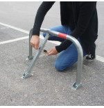 Barrière de Parking Rabattable Ø38 mm en Acier Zingué