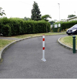 Poteau rabattable avec serrure pompier  Contrôle d’accès pompier