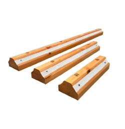 Butée de parking PARKWOOD VISO en bois Pin résistant avec bandes blanches