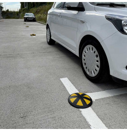 Plot ralentisseur en caoutchouc Ø250 mm – Hauteur 40 mm, 20 tonnes